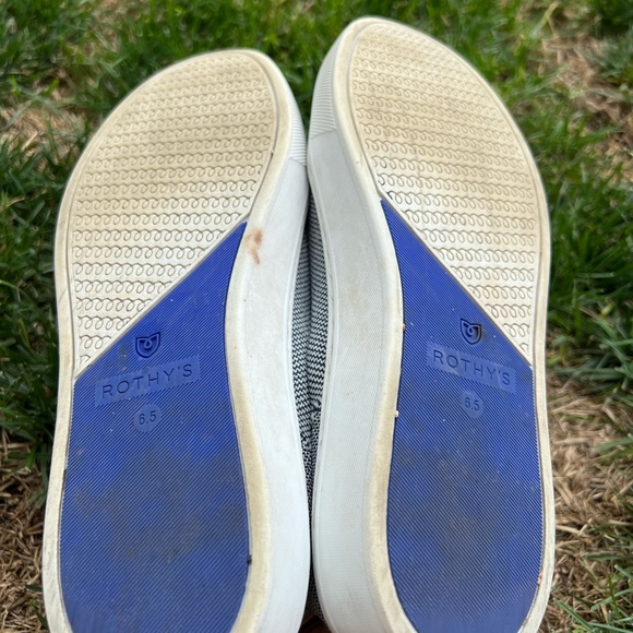 Rothy’s original slip on sneaker size 6.5 in EUC in anchor - Picture 9 of 9
